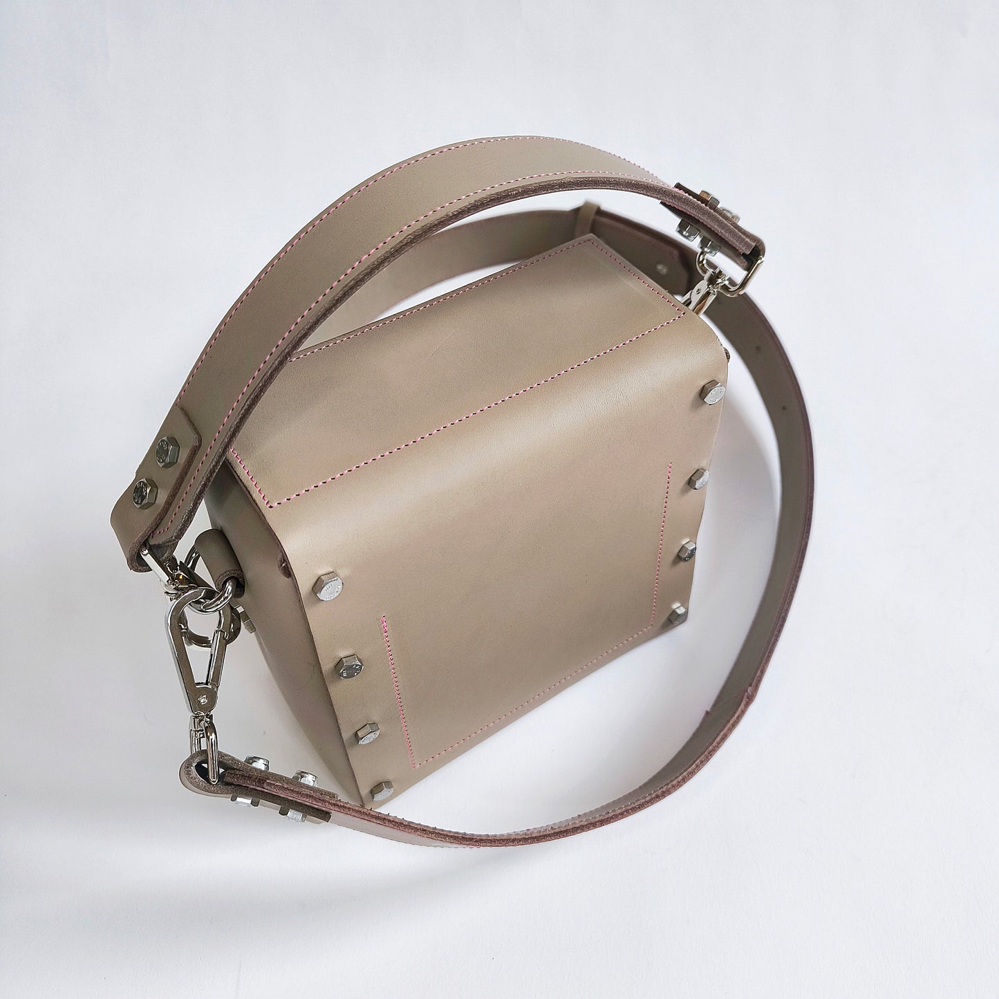 LEATHER HANDBAG "JESSICA" GREY