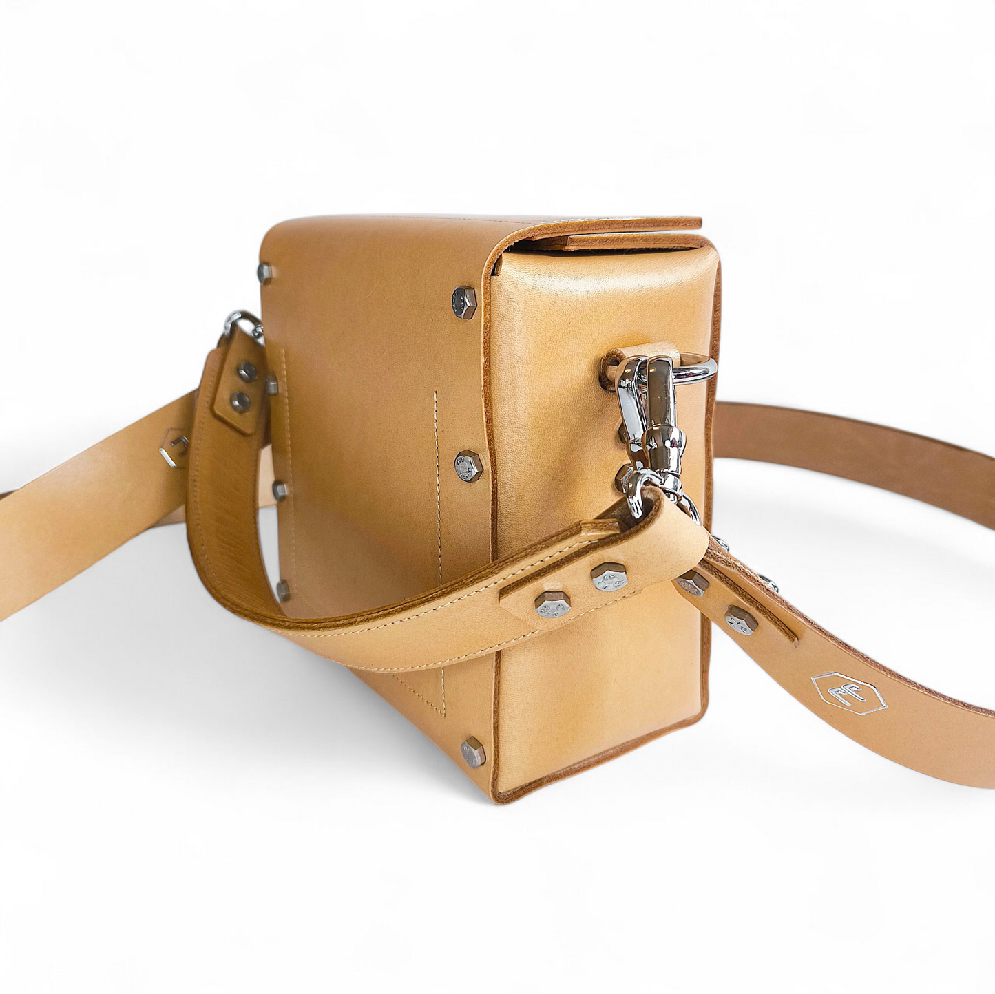 LEATHER HANDBAG "JESSICA" BEIGE
