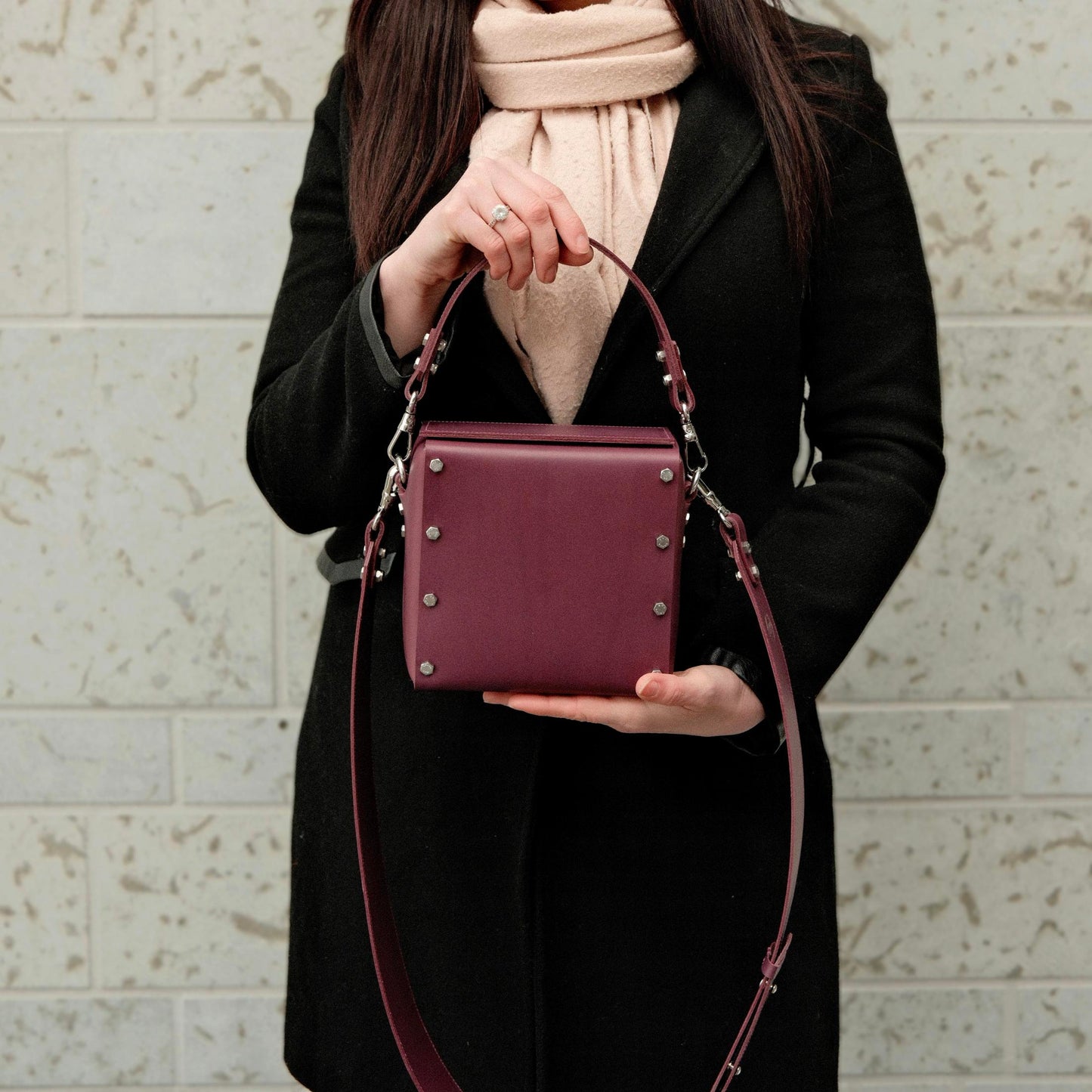 LEATHER HANDBAG "JESSICA" VIOLA