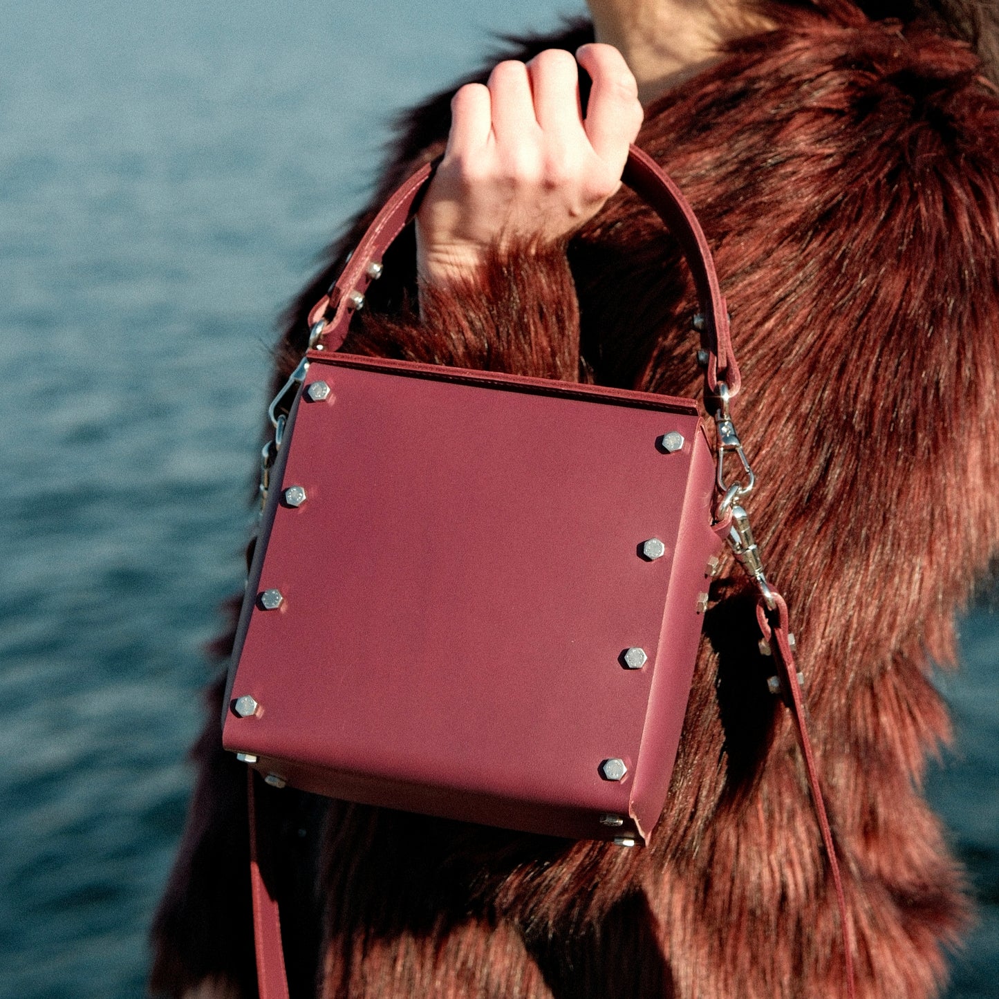 LEATHER HANDBAG "JESSICA" VIOLA