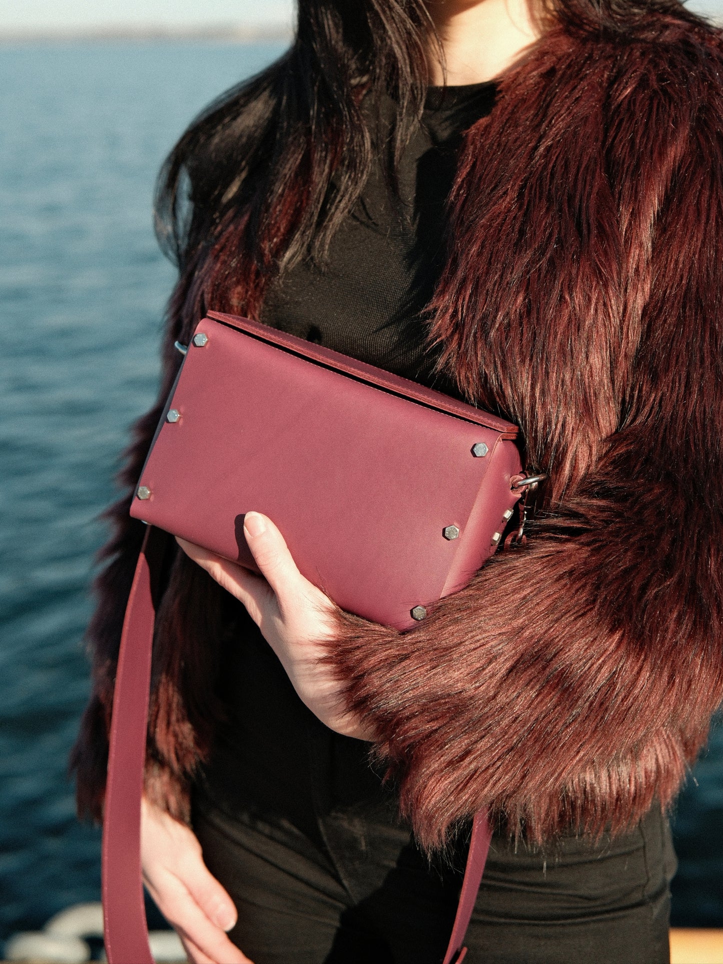 LEATHER HANDBAG "JULIA" VIOLA