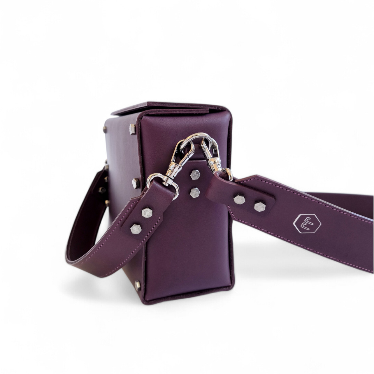 LEATHER HANDBAG "JESSICA" VIOLA