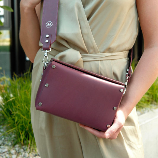 LEATHER HANDBAG "JULIA" VIOLA