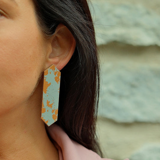 LEATHER EARRINGS JOHANNA - BEIGE AND SILVER